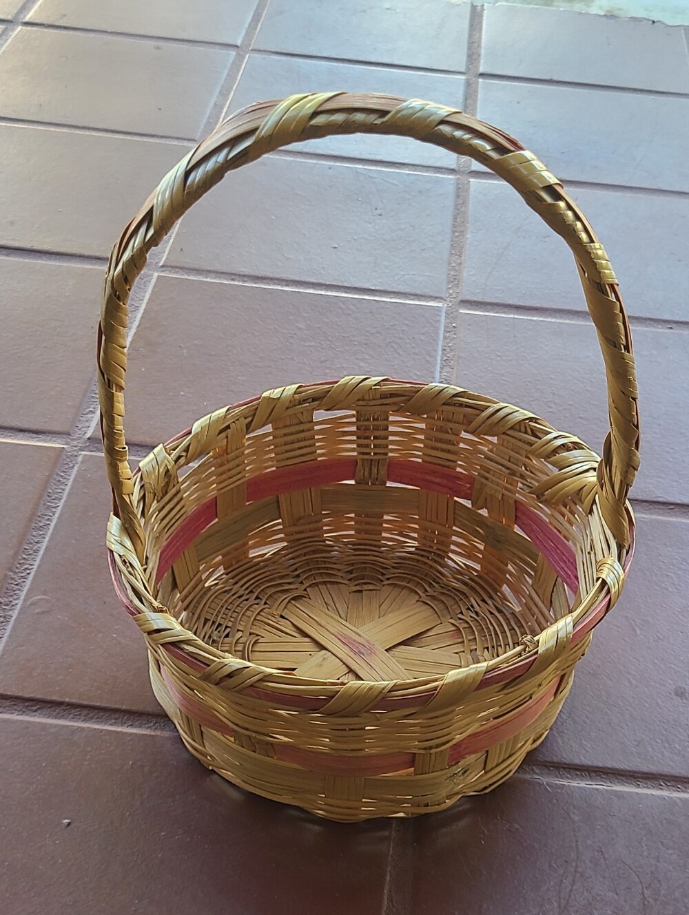 Vintage 1950s - 1960s Woven Wicker Easter Basket in Yellow and Pink